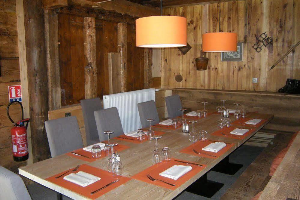 Hotel Restaurant La Couronne Chamonix Exterior photo